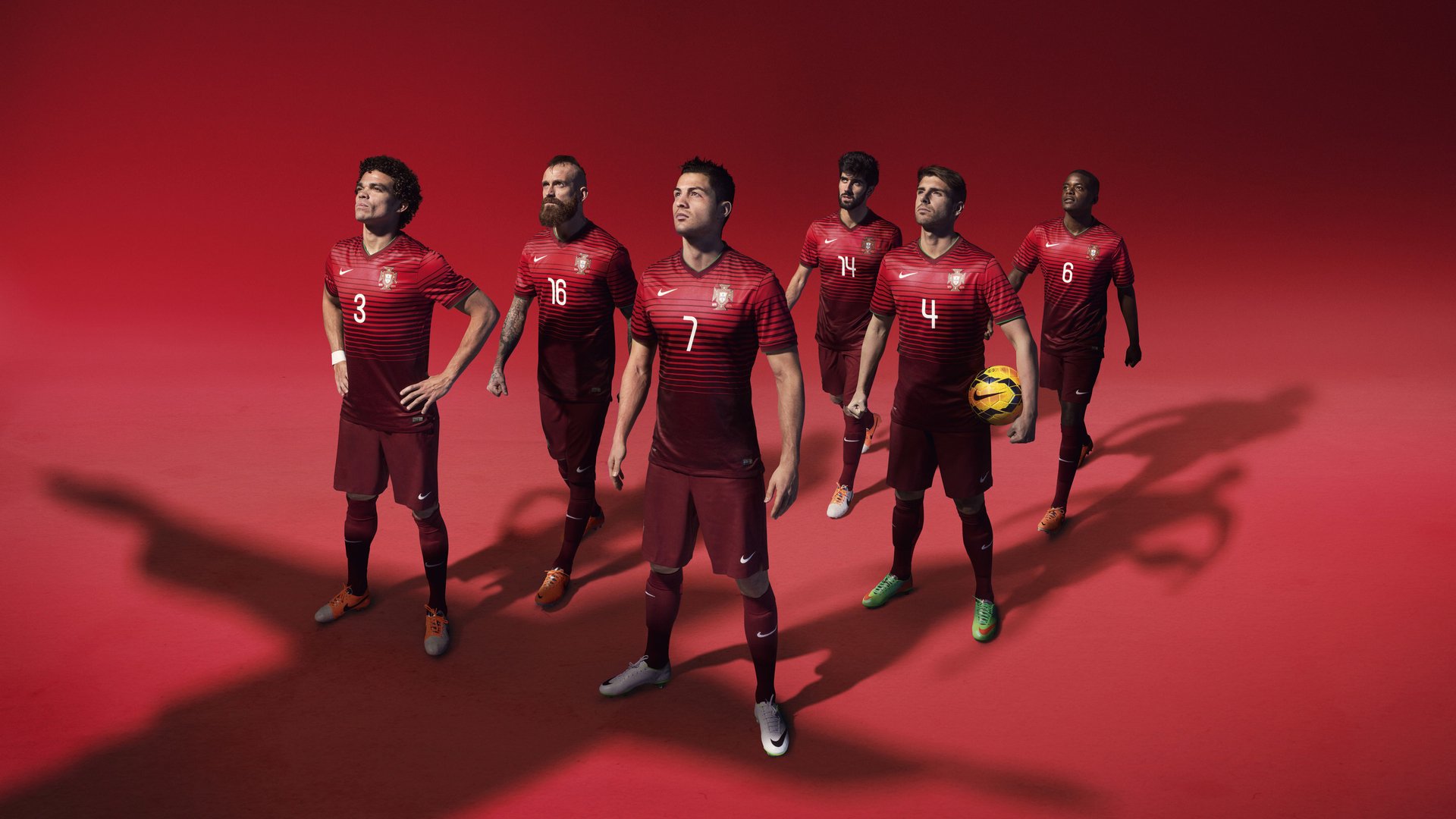 奥运周期关键战之夜，库里舞台越大越强